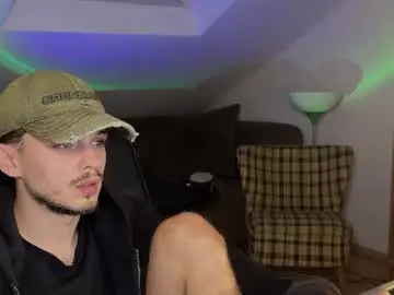 Chaturbate Sex Cam of daimon_hall