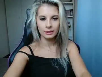 Chaturbate Live Porn of kristineamore