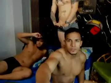Chaturbate Free Porn Cam of mr_maximo