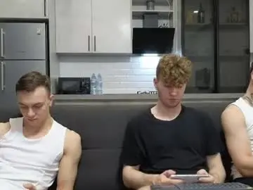 Chaturbate Live Sex Cam of alexxx_d