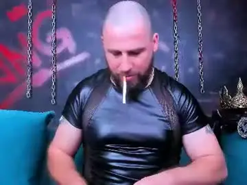 Chaturbate Live Sex Cam of armandosteel