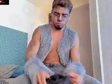 Chaturbate Live Sex of beako_strong