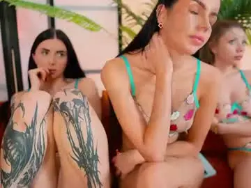 Chaturbate Sex Cam of hhdolls
