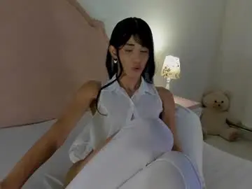 Chaturbate Free Porn Cam of zuri_lux