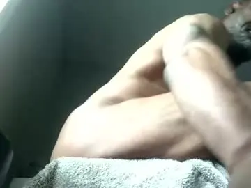 Chaturbate Live Porn of blkcock33