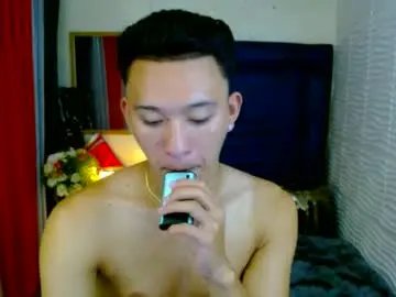 Chaturbate Live Porn of iconicmateoxx