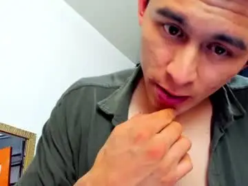 Chaturbate Best live sex cam show of james_thick1