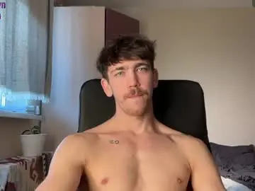 Chaturbate Live Sex Cam of luca_syn