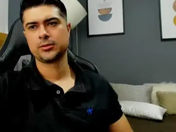 Chaturbate Free Live Porn of adam_clarke