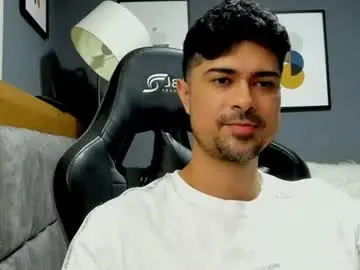 Chaturbate Sex Chat of adam_clarke