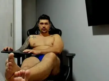 Chaturbate Live Sex Cam of adam_clarke