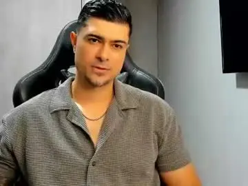 Chaturbate Watch Live Sex Cams of adam_clarke