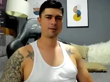 Chaturbate Best live sex cam show of adam_clarke