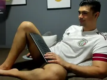 Chaturbate Live Sex of adam_clarke