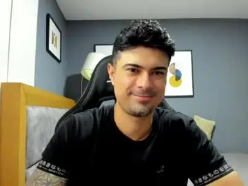 Chaturbate Sex Cam of adam_clarke