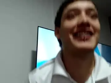 Chaturbate Sex Chat of andreshot2026