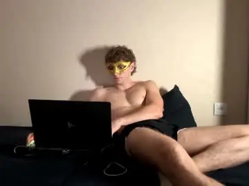 Chaturbate Best live sex cam show of deniel_horny