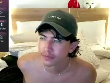 Chaturbate Best live sex cam show of olly_jerez