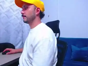 Chaturbate Live Sex Cam of _joanne_and_oliver_