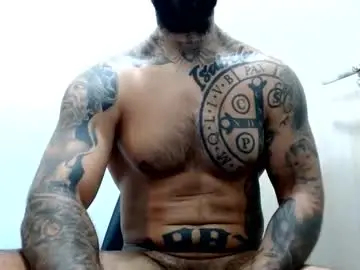 Chaturbate Live Sex Cam of eadricstreone