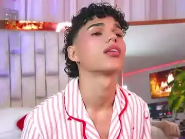 Chaturbate Live Porn of kai_onfire