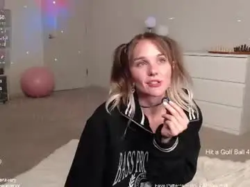 Chaturbate Sex Chat of petitebrat