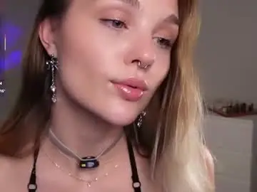 Chaturbate Free Live Porn of petitebrat