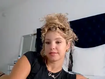 Chaturbate Private Sex Chat of theislandgirl