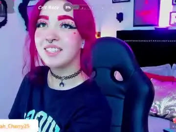 Chaturbate Sex Cam of leah_cherry
