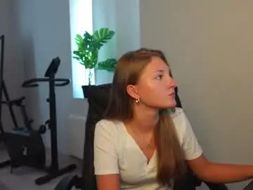 Chaturbate Sex Chat of agelina_summer