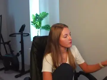 Chaturbate Live Porn of agelina_summer