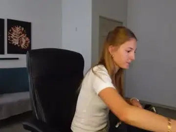 Chaturbate Sex Chat of agelina_summer