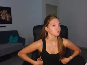 Chaturbate Best live sex cam show of agelina_summer