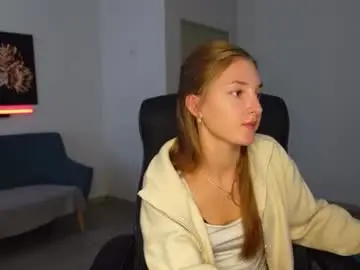 Chaturbate Watch Live Sex Cams of agelina_summer