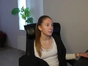 Chaturbate Sex Chat of agelina_summer