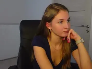 Chaturbate Live Sex Cam of agelina_summer