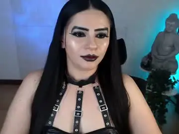 Chaturbate Live Sex Cam of emili_evans_