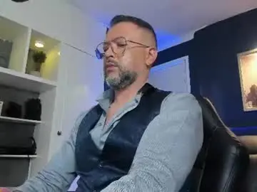 Chaturbate Free Porn Cam of mrfrank_tattoo