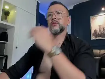Chaturbate Live Porn of mrfrank_tattoo