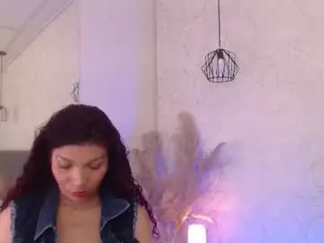 Chaturbate Best live sex cam show of serena_houstonn
