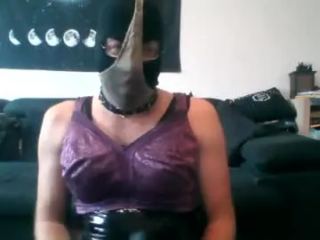 Chaturbate Adult Video Chat of slaveforgodess