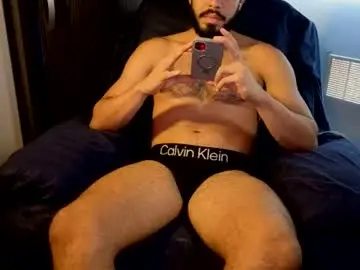 Chaturbate Watch Live Sex Cams of aquiles0224