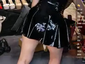 Chaturbate Watch Live Sex Cams of mistress_darsy