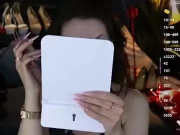 Chaturbate Free Live Porn of mistress_darsy