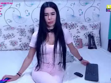 Chaturbate Live Sex Cam of spicybrunnete