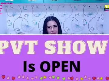 Chaturbate Free Porn Cam of spicybrunnete