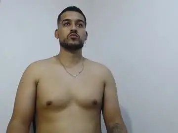 Chaturbate Live Sex Cam of _christopher_dennis_