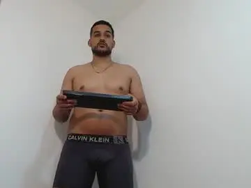 Chaturbate Free Porn Cam of _christopher_dennis_