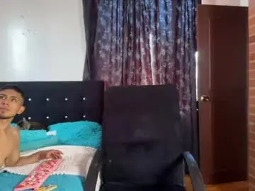 Chaturbate Adult Webcam of latinosadictosalsexo