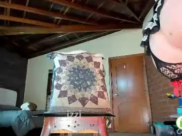 Chaturbate Adult Webcams of little_izzi